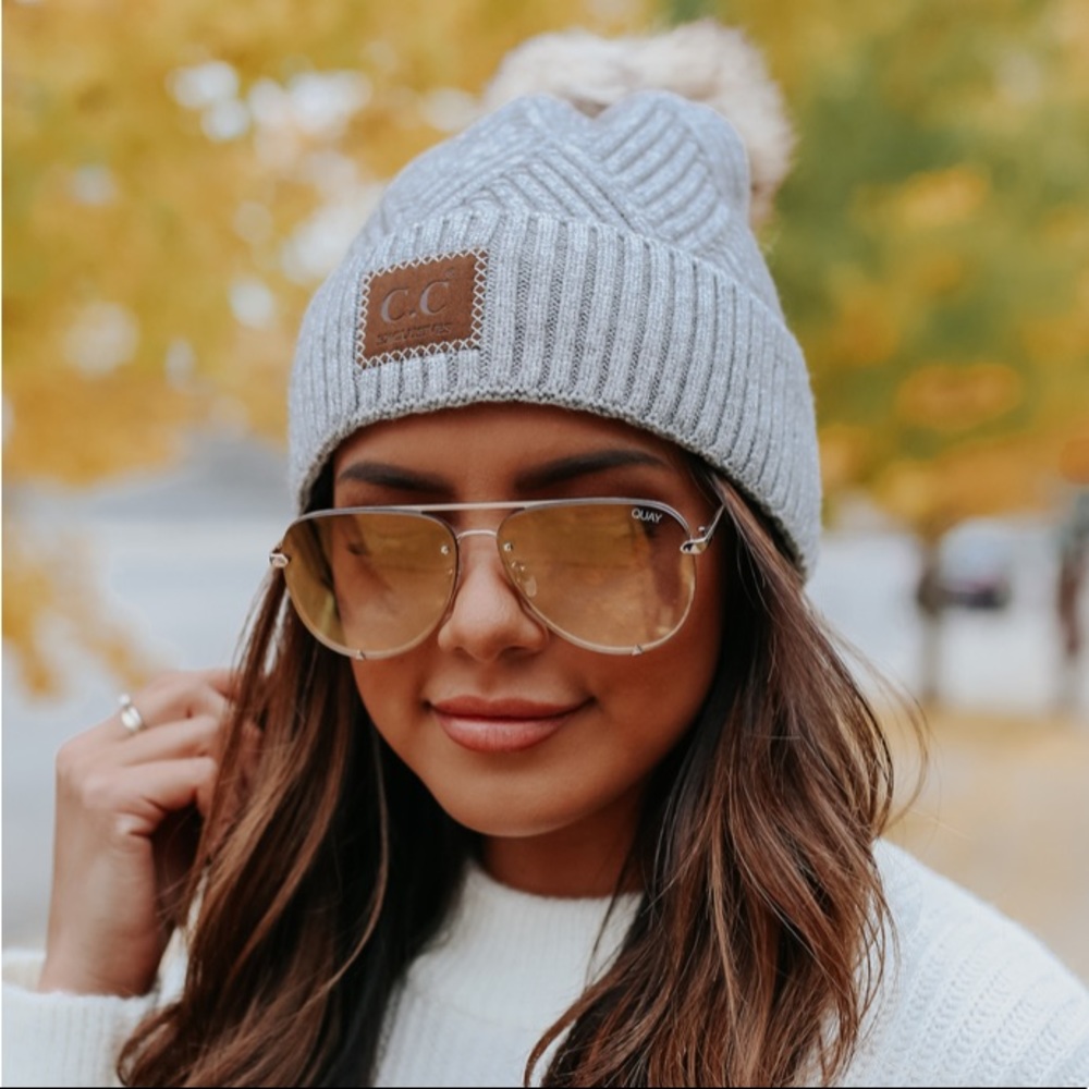 NWT design Pom-Pom beanie